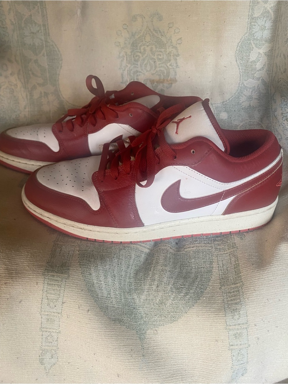 Jordan Men's Low-Top Sneakers - Red & White